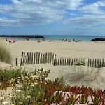 Les Jardins Du Cap, Piscine, Parking, 50m Апартаменты